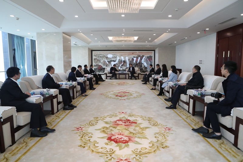 中鐵城投與中國(guó)農(nóng)業(yè)銀行會(huì)談.jpg